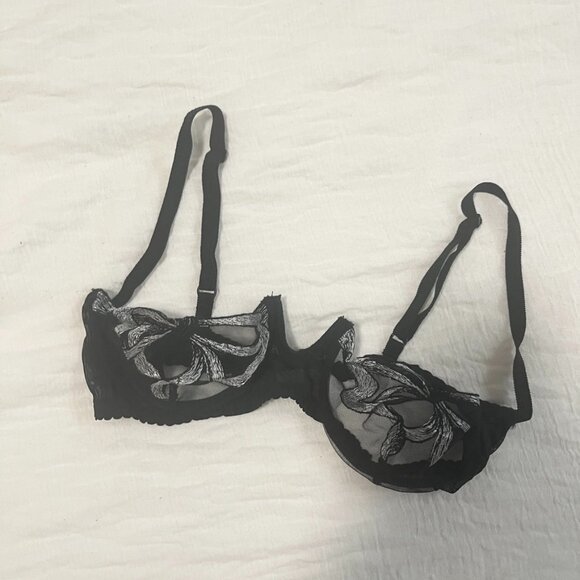 Italia Bella Other - Italia Bella Black See Through Lace Bra Size 36B